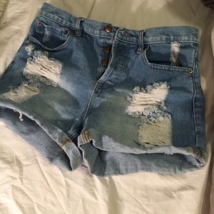 High Waisted denim shorts