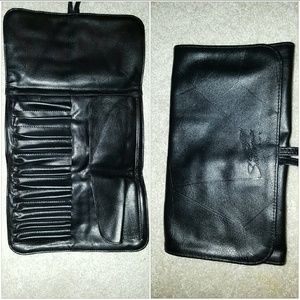 Sedona lace brush roll