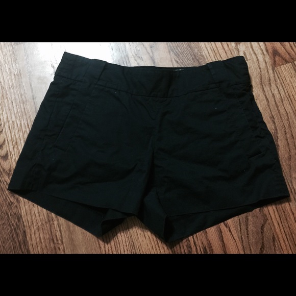 J.CREW Sz 00 Black shorts.