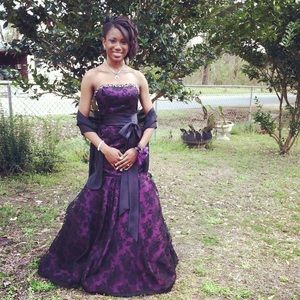 Prom Gown! Worn only once!