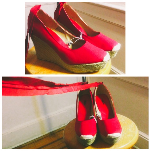 Sexy & elegant red Espadrilles