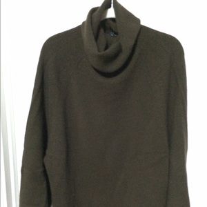 Theory Cashmere Cowl neck
