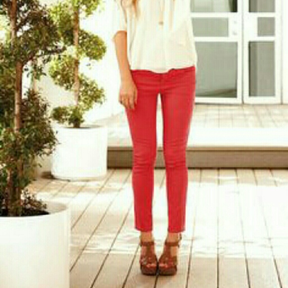 Red skinny jeans