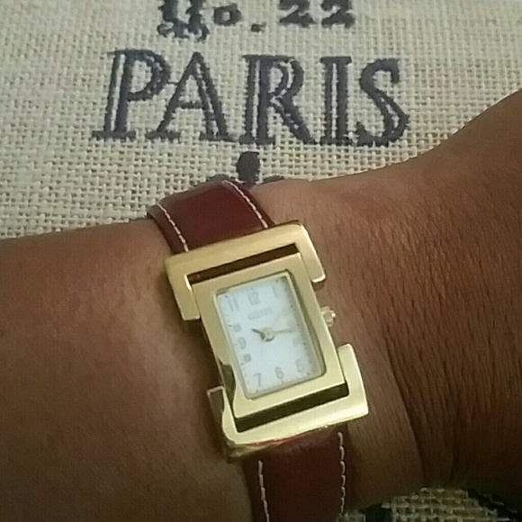 ECCLISSI GOLD TONE STAINLESS STEEL WATCH - Picture 2 of 4