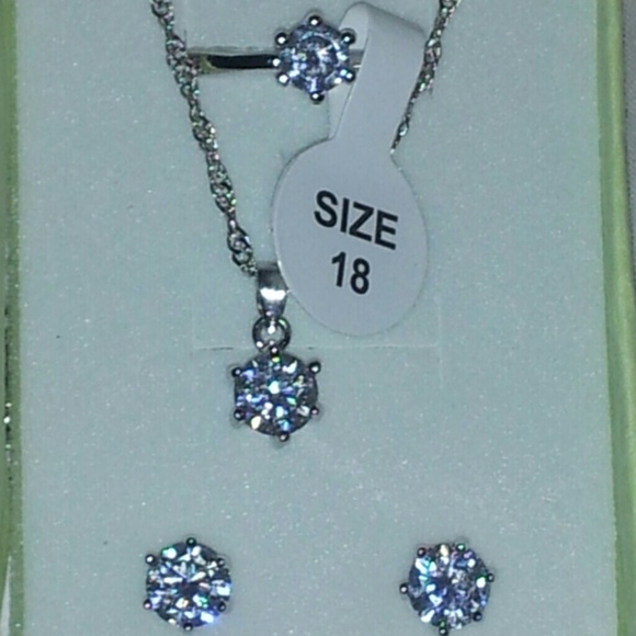 Necklace sets