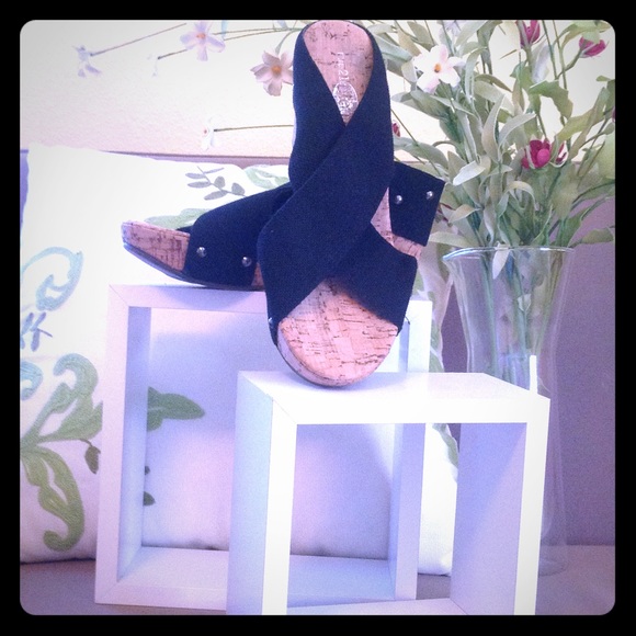 Black strap medium heel sandals