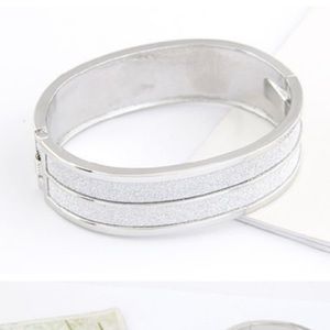 Silver plated bangle bracelet NEW