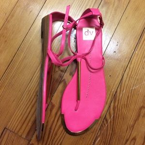DV pink gladiator sandal with gold trim
