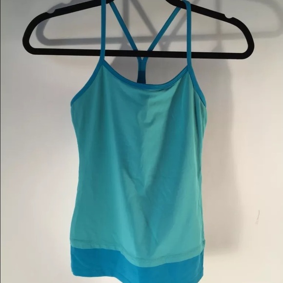 *SOLD*Two Tone Lululemon Turquoise/blue Power Y