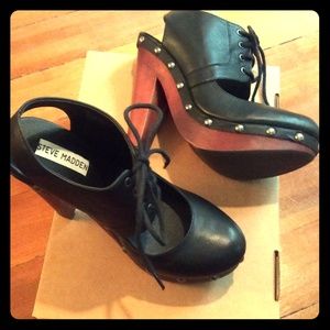 Steve Madden High Heel Leather Clogs Size 8