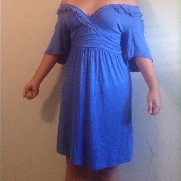 Blue midi off the shoulders dress