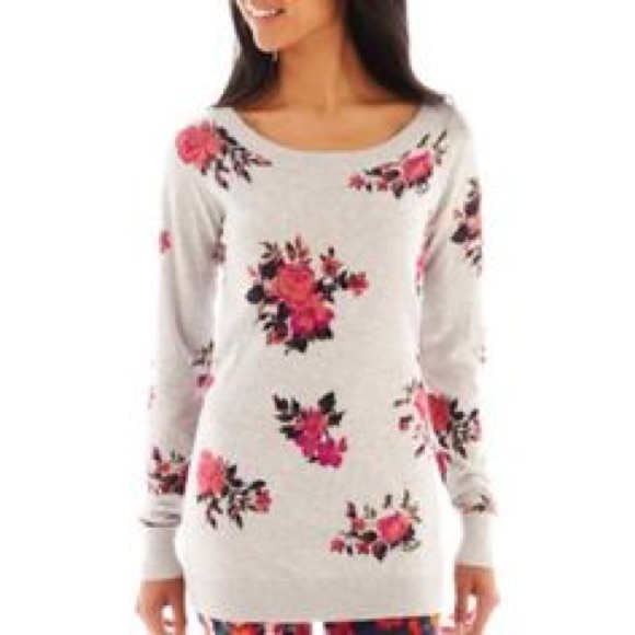 Oversized Floral Sweater