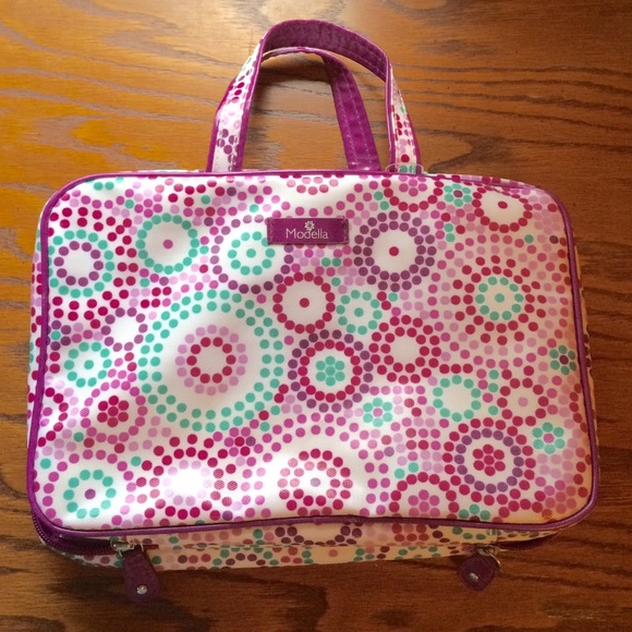 Makeup carrier 💜
