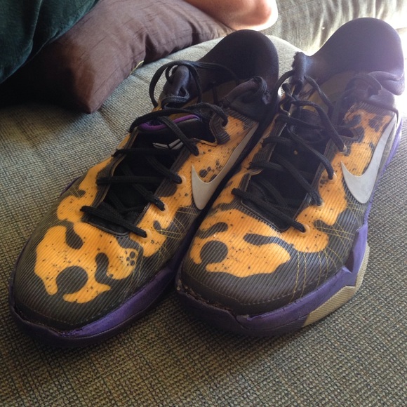 Nike Kobe 8 Poison Dart - Picture 2 of 4