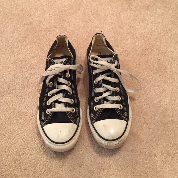 Black converse