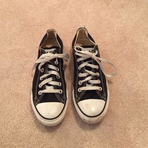 Black converse