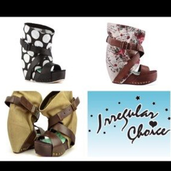 ISO EAT ME WHOLE SLOUCHY SANDAL WEDGE!! - Picture 4 of 4