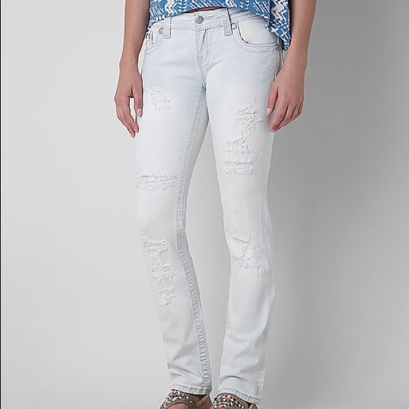 ❌SOLD❌Miss Me Straight jeans 24x31 - Picture 2 of 4