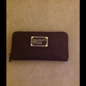 Marc Jacobs Wallet