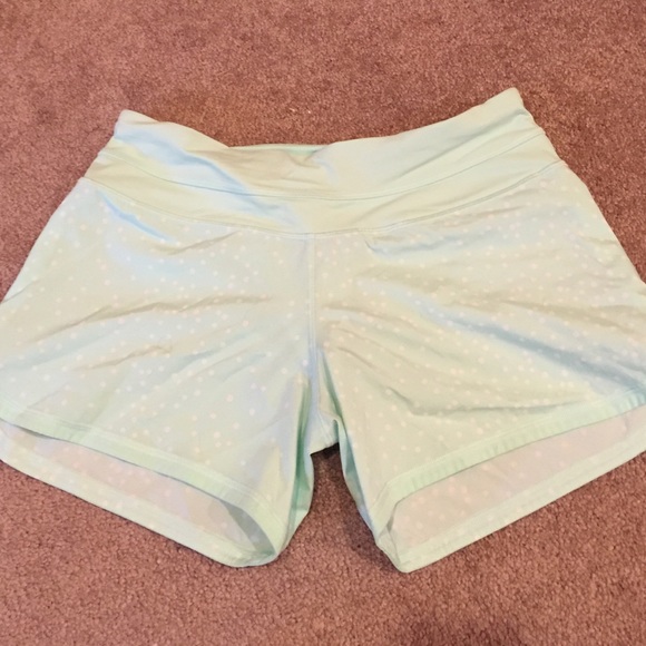 Lulu lemon running shorts