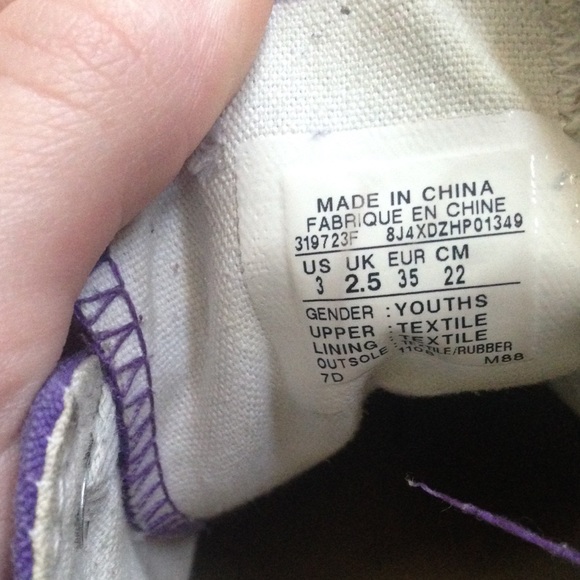 Purple Converse - Picture 4 of 4