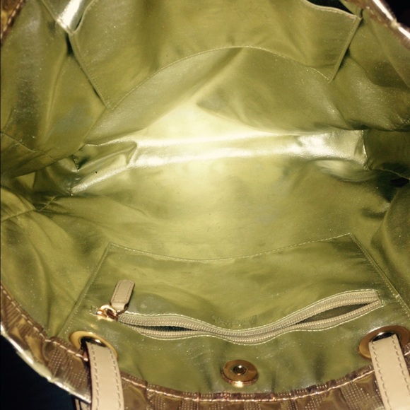 Authentic MK purse!