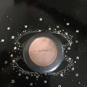 MAC eyeshadow