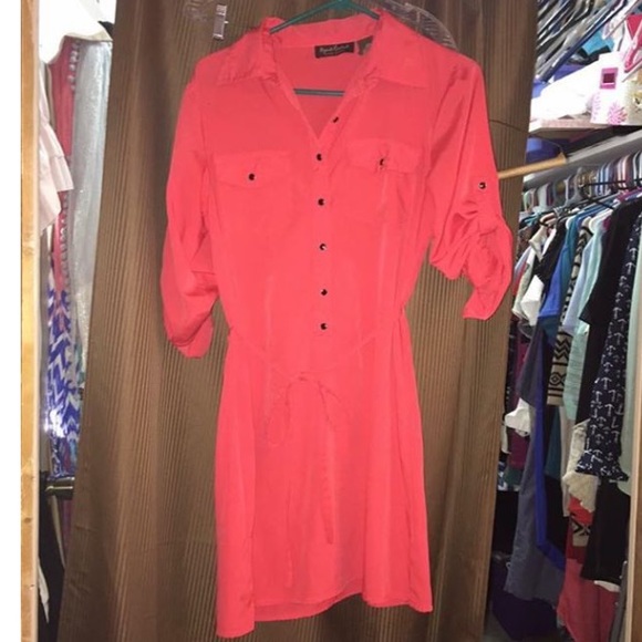 Coral colored dress - Picture 1 of 1