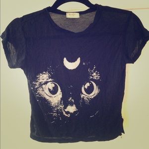 Brandy Melville cat face crop top