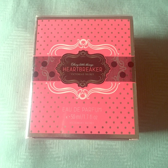 Victoria's Secret  "Heartbreaker" Eau De Parfum