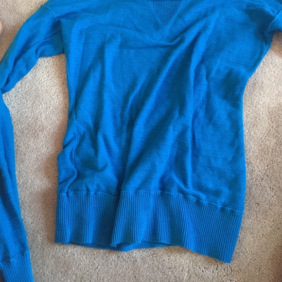 Blue sweater in good condition