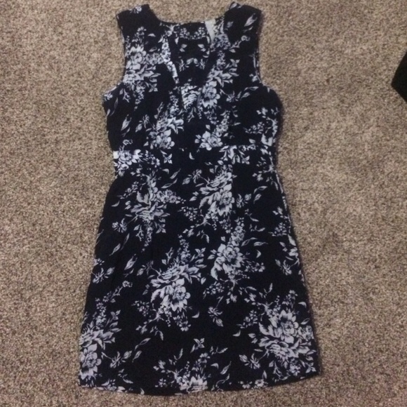 Women's navy and white dress