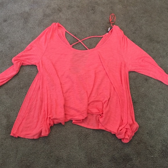 American Eagle flowy crossed back shirt