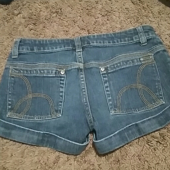 Shorts - Picture 2 of 2