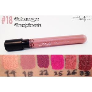 Waterproof liquid lipgloss