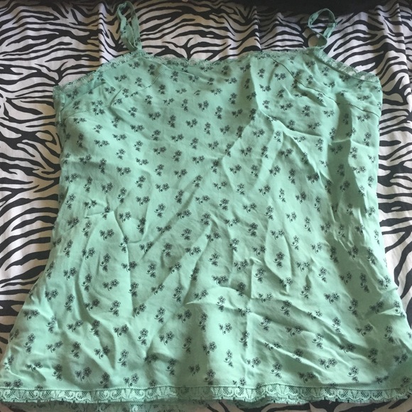 ❗️Final Price❗️Gap floral print cami.
