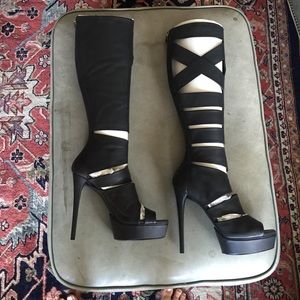 Gucci Helena Cutout😻 knee-high Leather boots