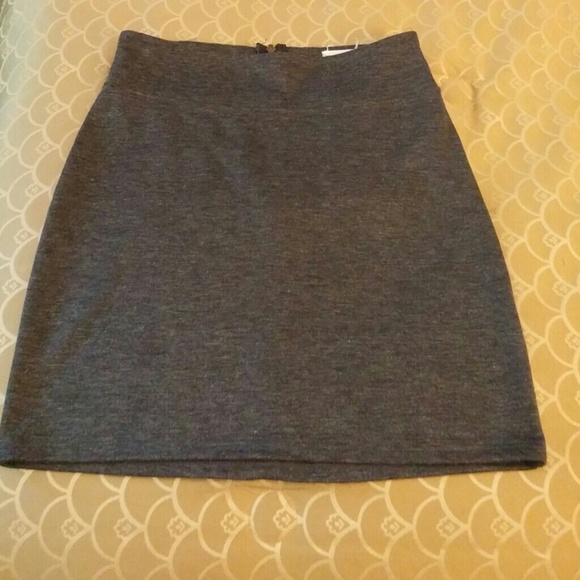 silence + noise Dresses & Skirts - Silence + Noise skirt size small