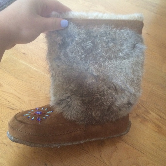 Real fur adorable moccasin boots - Picture 2 of 3