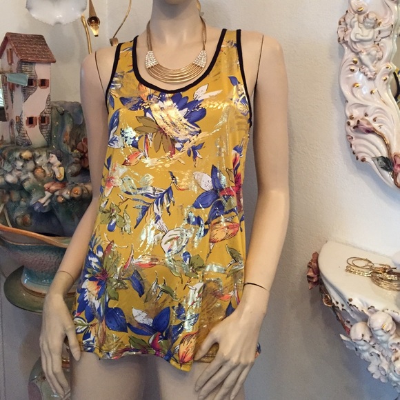 Sleeveless Metallic Floral Top