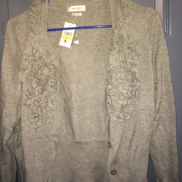 Van Heusan Gray Sweater