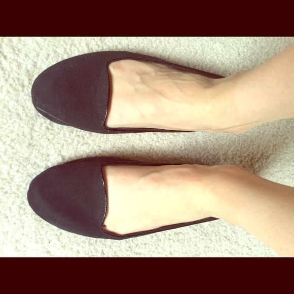 Adorable Black Flats