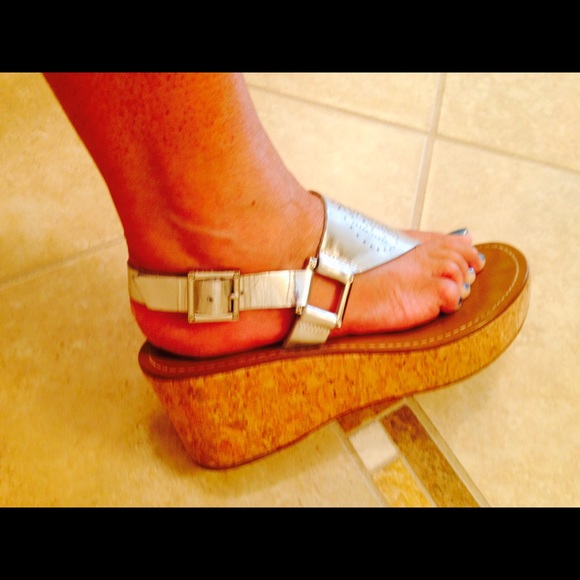 More pics for Tory Burch wedges - Picture 2 of 2