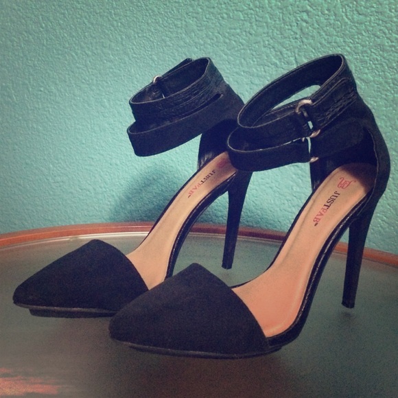 Final sale, one hour only 🎈🎉