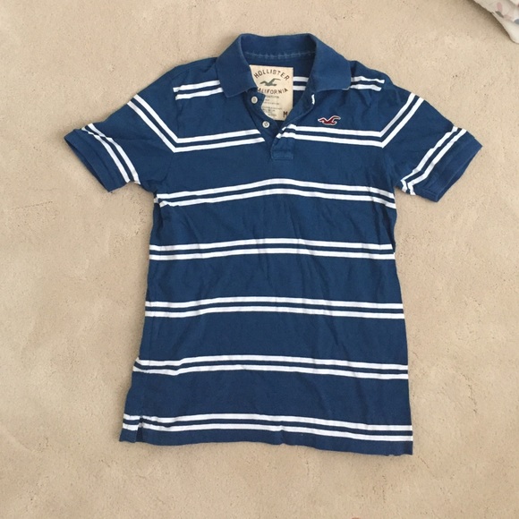 Men's hollister polo. Navy blue with white stripes