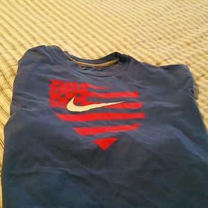 Nike baseball  shirt  boys xl