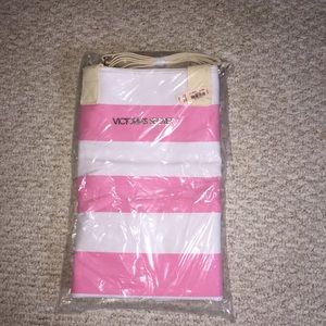 Victoria's Secret tote