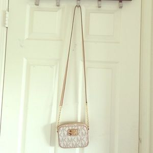 Small Michael Kors crossbody bag