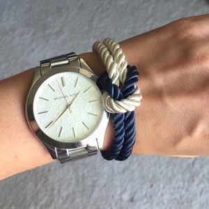 Beige and dark blue magnetic bracelet NEW