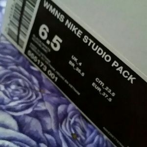Nike Studio Pack